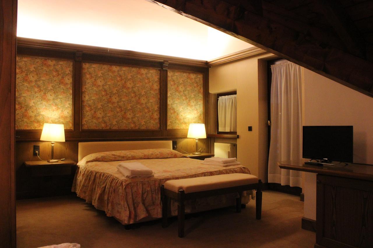 Hotel La Lepre Bianca Gallio Exterior photo