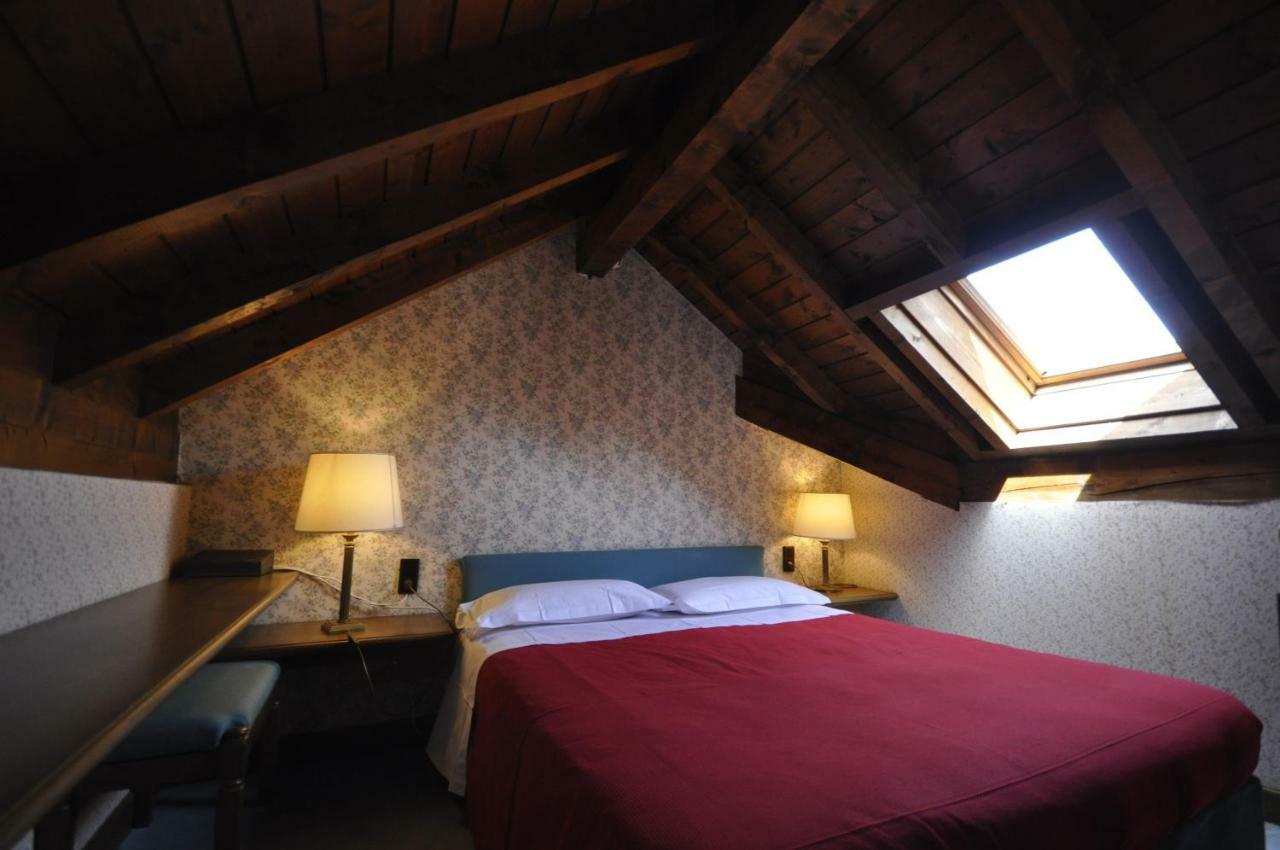 Hotel La Lepre Bianca Gallio Exterior photo
